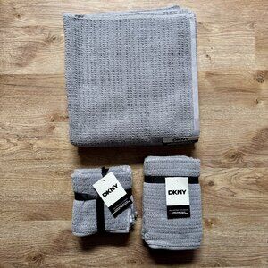 8 pc DKNY 100% Cotton Gray Towel Set - 2 Hand Towels 4 Washcloths 2 Bath Towels